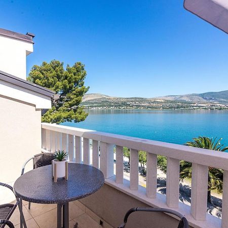 Apartments Janja Τρογκίρ Εξωτερικό φωτογραφία