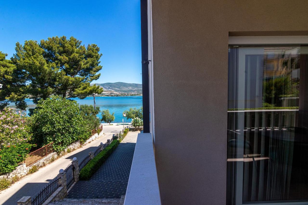 Apartments Janja Τρογκίρ Εξωτερικό φωτογραφία