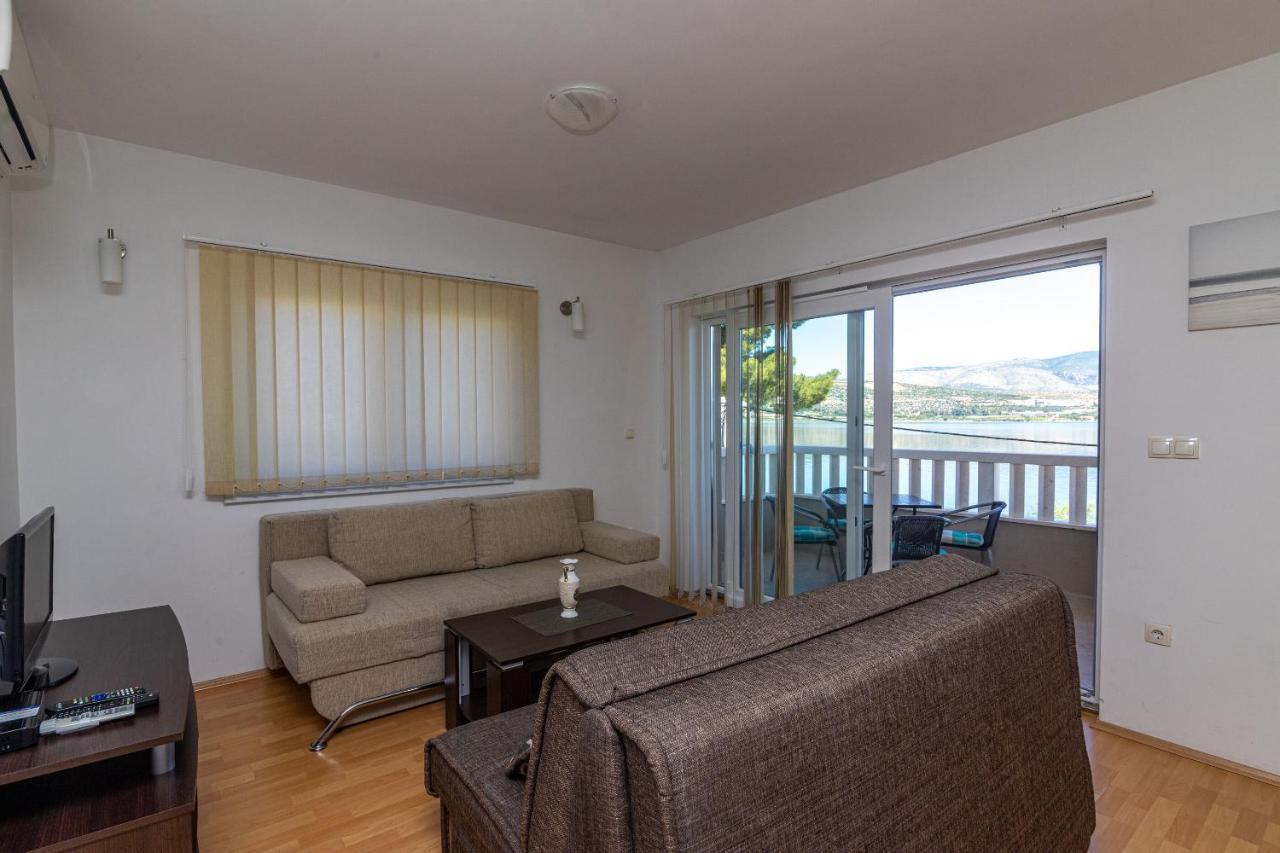 Apartments Janja Τρογκίρ Εξωτερικό φωτογραφία